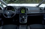 Renault Scenic Hybrid Assist 2016 года